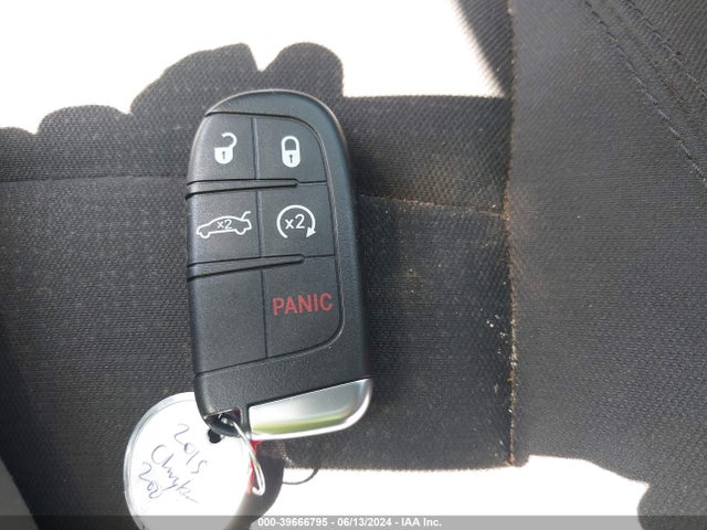 1C3CCCAB7FN695163 Chrysler 200 Limited