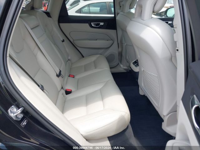 LYV102RLXJB118476 Volvo Xc60 T5 Inscription
