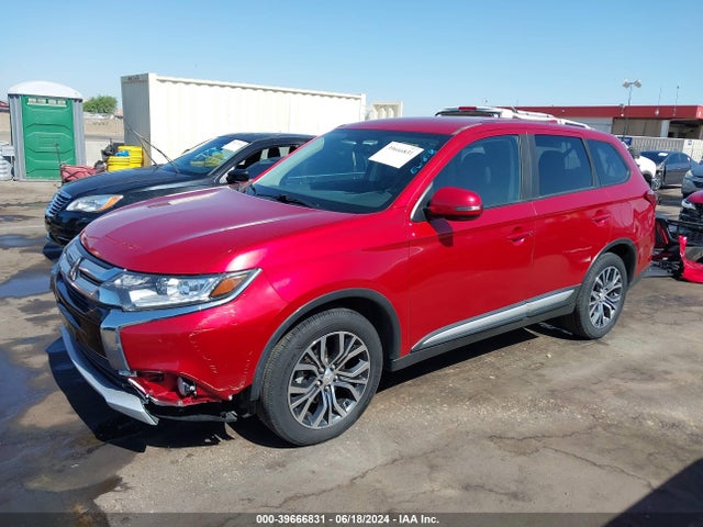 JA4AZ3A38JZ037762 Mitsubishi Outlander Se