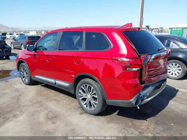 JA4AZ3A38JZ037762 Mitsubishi Outlander Se