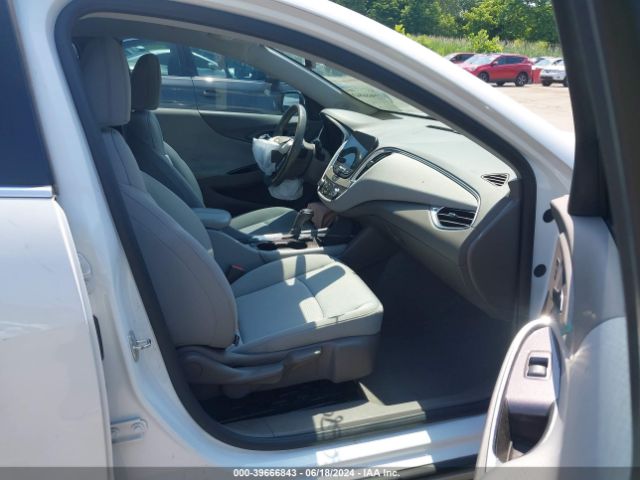 1G1ZE5ST9HF149943 Chevrolet MALIBU 1LT