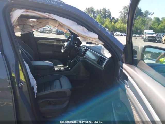 1V2FE2CAXMC211978 Volkswagen Atlas Cross Sport 3.6l V6 Sel Premium R-line