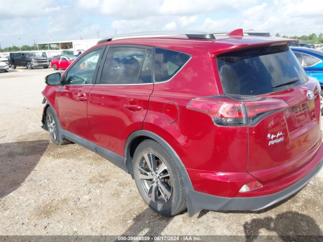 2T3RFREV9JW844145 Toyota Rav4 Xle