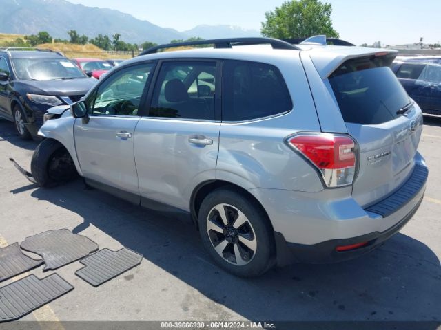 JF2SJARC8HH530305 Subaru Forester 2.5i Limited