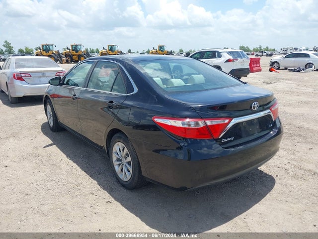 Toyota CAMRY LE 2015 4T1BF1FK5FU484511 Image 3