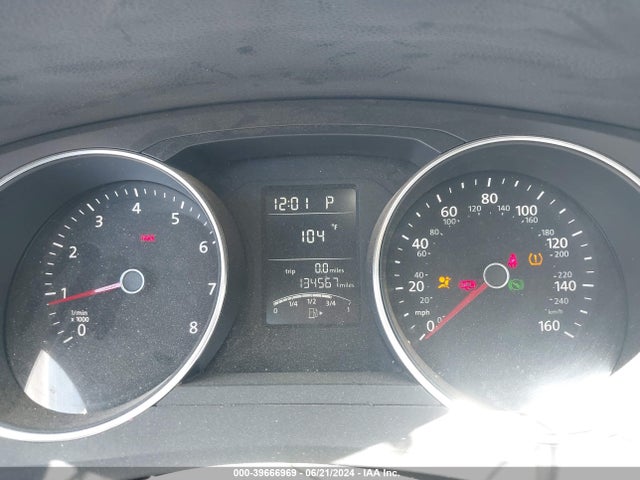 3VW2K7AJ7FM413295 Volkswagen Jetta 2.0l S