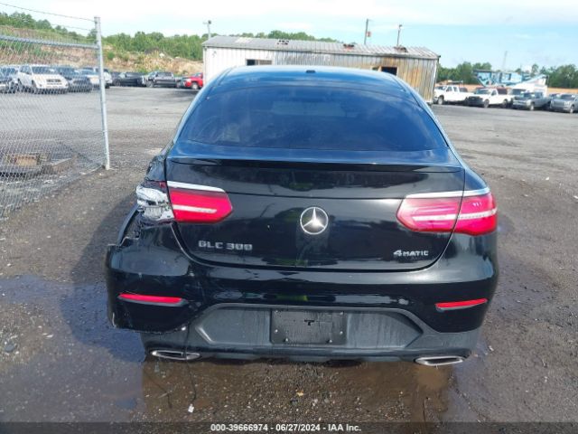 WDC0J4KB2JF427675 Mercedes-Benz Glc 300 Coupe 4matic