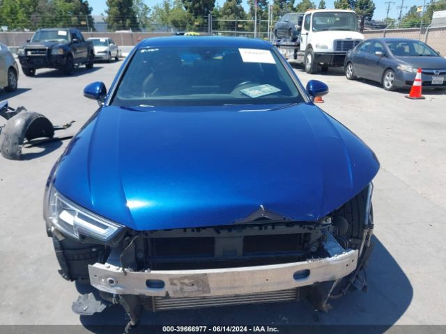 WAUENAF40JA232792 Audi A4 2.0t Premium/2.0t Tech Premium