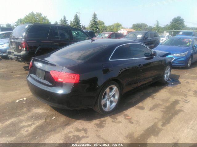 WAUCFAFR0EA031089 Audi A5 2.0t Premium