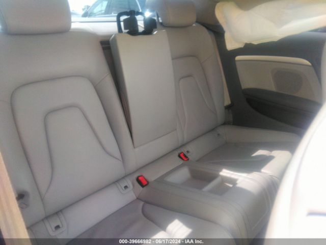 WAUCFAFR0EA031089 Audi A5 2.0t Premium
