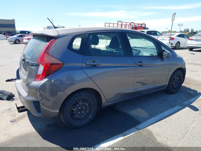 Honda FIT LX 2017 JHMGK5H58HS023031 Image 4