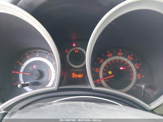JTKJF5C71E3068833 Scion TC