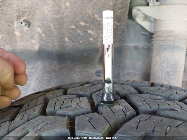 Toyota Rav4 Xle 2019 2T3P1RFV1KC031602 Image 18
