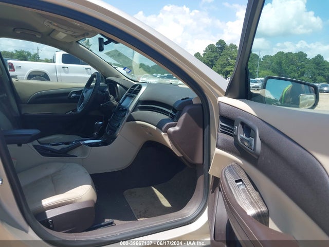 Chevrolet MALIBU 1LT 2015 1G11C5SL7FF344939 Image 5