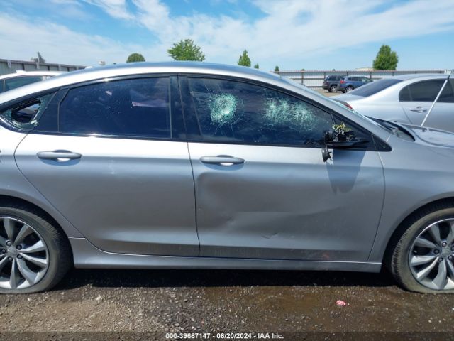 1C3CCCBBXFN746797 Chrysler 200 S