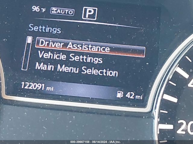 5N1DR2MM9JC635844 Nissan Pathfinder Sv