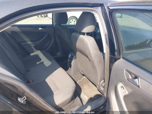 3VW2K7AJ7EM393712 Volkswagen Jetta 2.0l S