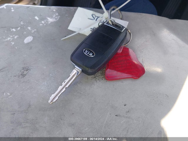 KIA FORTE LX 2016 KNAFK4A62G5610989 Image 11