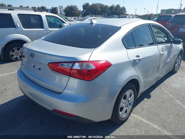 KIA FORTE LX 2016 KNAFK4A62G5610989 Image 4