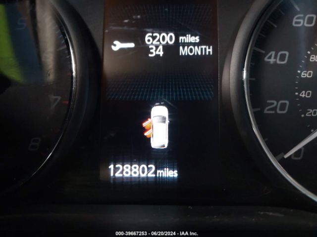 JA4AD2A33JJ003834 Mitsubishi Outlander Es