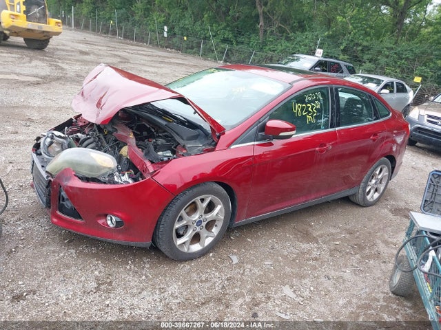 Ford Focus Titanium 2014 1FADP3J22EL267232 Image 2