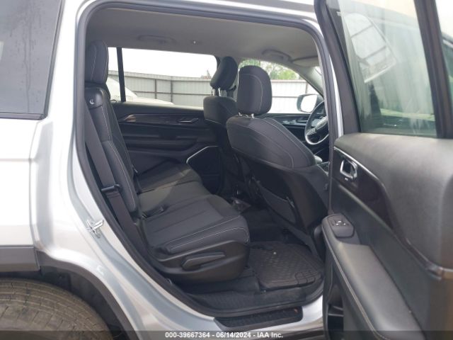 1C4RJKAG7N8620266 Jeep Grand Cherokee L Laredo 4x4