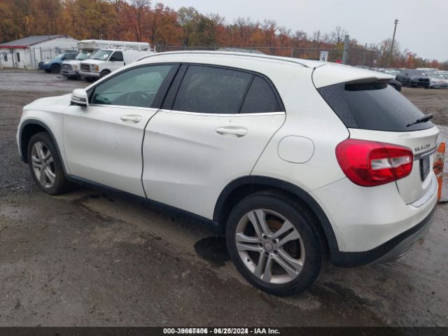 2015 MERCEDES-BENZ GLA 250 WDCTG4GB5FJ098589 Photo 2