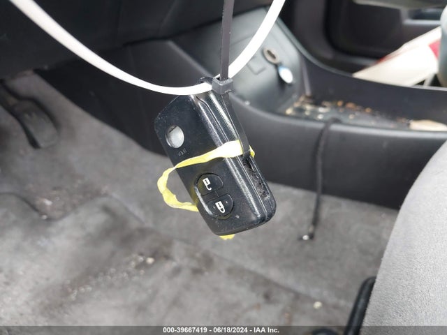Toyota Prius Two 2015 JTDKN3DU8F0462078 Image 11