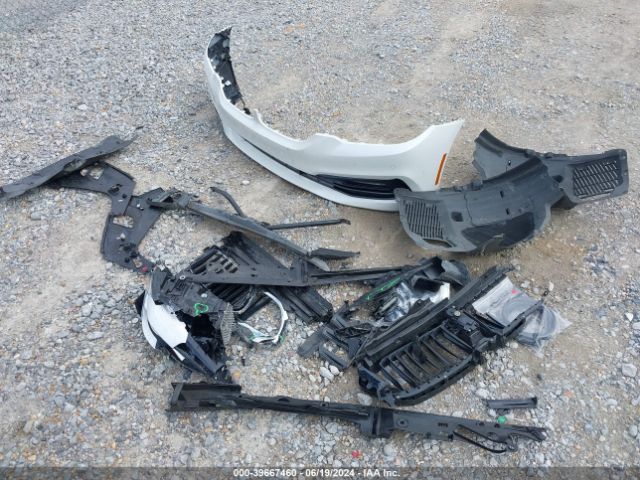 WBAJA9C58JB250148 BMW 530e Iperformance