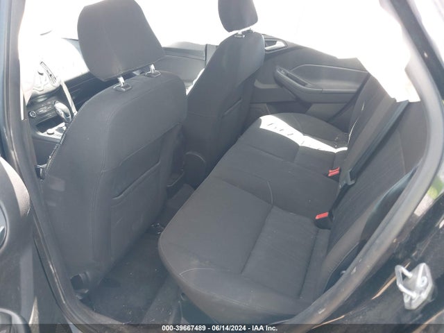 Ford FOCUS SE 2016 1FADP3F23GL394714 Image 8