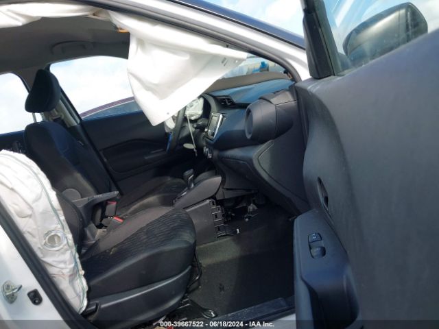 3N1CP5BVXNL499322 Nissan Kicks S Xtronic Cvt