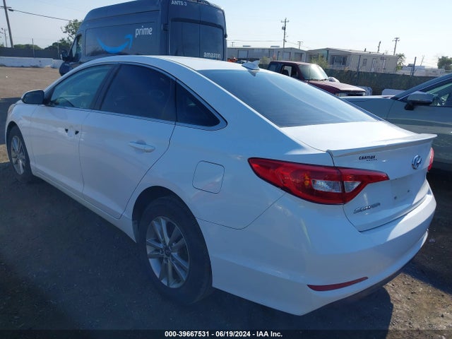 Hyundai SONATA SE 2017 5NPE24AF9HH454644 Image 3