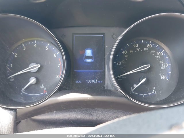 Toyota C-HR XLE 2018 NMTKHMBX7JR045050 Image 7