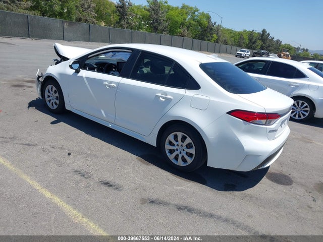 Toyota COROLLA LE 2021 JTDEPMAE8MJ128960 Image 3