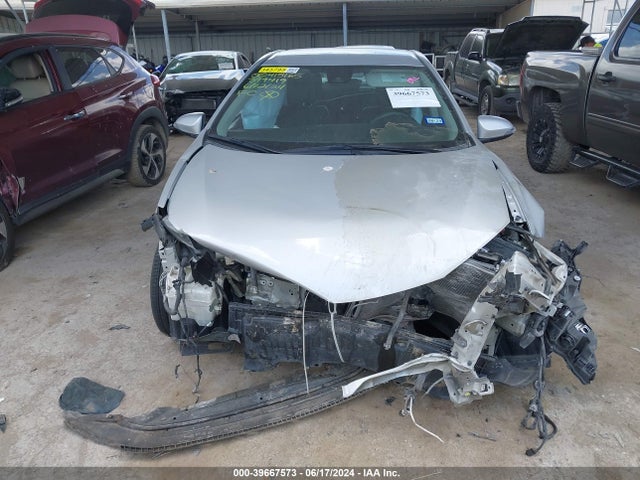 Toyota COROLLA SE 2019 5YFBURHE0KP899419 Image 11