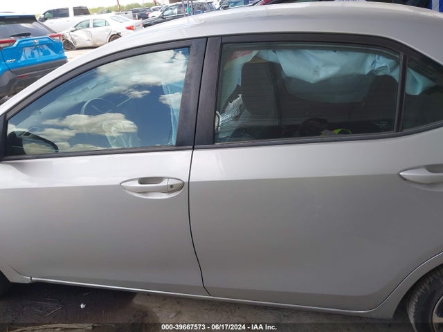 Toyota COROLLA SE 2019 5YFBURHE0KP899419 Image 13