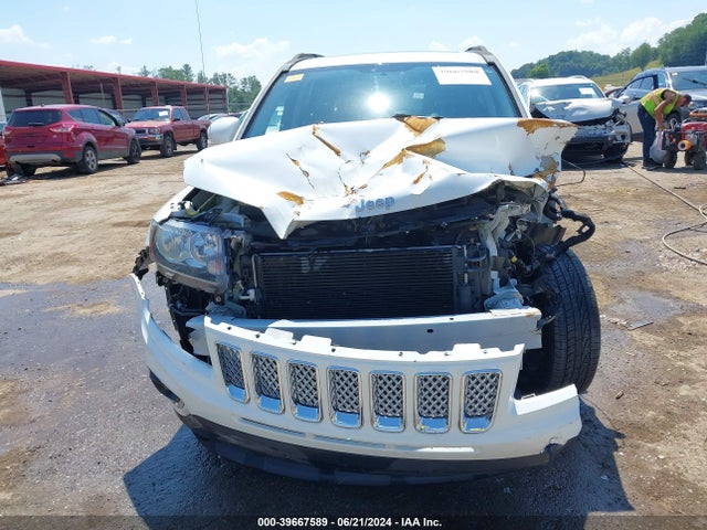 1C4NJDEB8GD558542 Jeep Compass High Altitude Edition