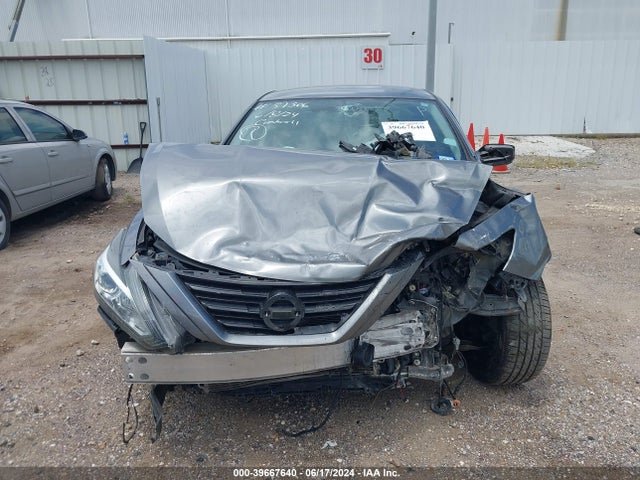 Nissan Altima 2.5 Sr 2018 1N4AL3AP7JC294057 Image 11