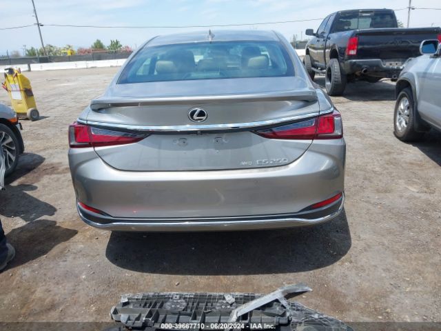 58AD11D12MU001046 Lexus ES 250