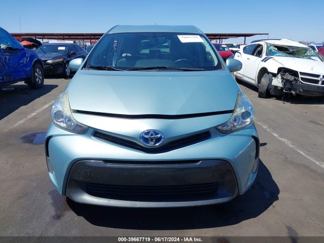 Toyota Prius V Four 2017 JTDZN3EU0HJ067919 Image 13
