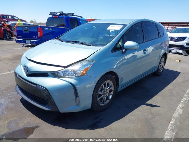 Toyota Prius V Four 2017 JTDZN3EU0HJ067919 Image 2