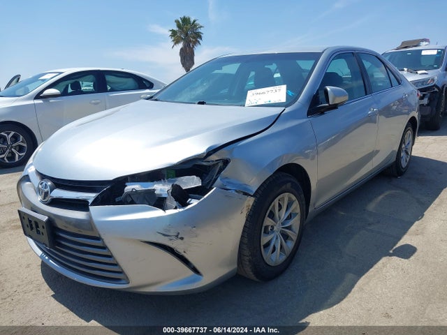 Toyota CAMRY LE 2017 4T1BF1FK5HU401856 Image 2