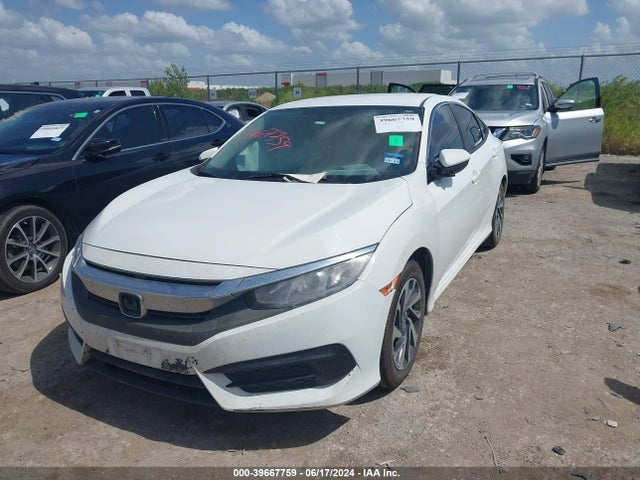Honda Civic Lx 2018 19XFC2F53JE016010 Image 2