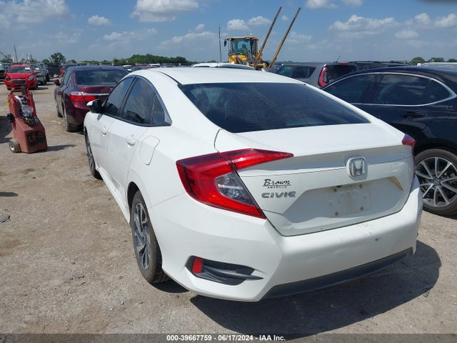 Honda Civic Lx 2018 19XFC2F53JE016010 Image 3