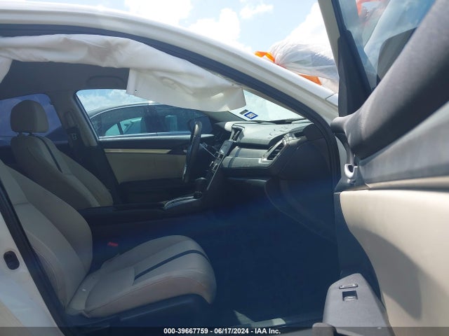 Honda Civic Lx 2018 19XFC2F53JE016010 Image 5