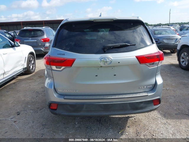 Toyota Highlander Xle 2018 5TDJZRFHXJS497231 Image 16