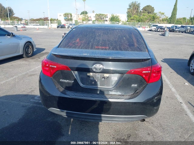 Toyota COROLLA SE 2017 5YFBURHE5HP677063 Image 16