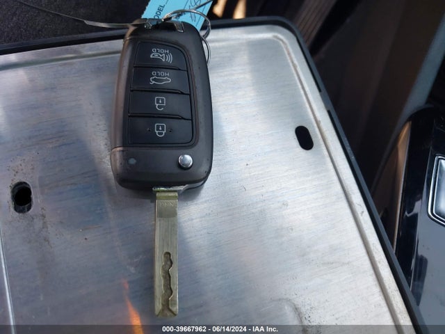 Hyundai SONATA SE 2020 5NPEG4JA2LH055394 Image 11