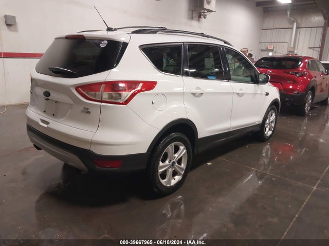 Ford ESCAPE SE 2014 1FMCU9G9XEUD19153 Image 4