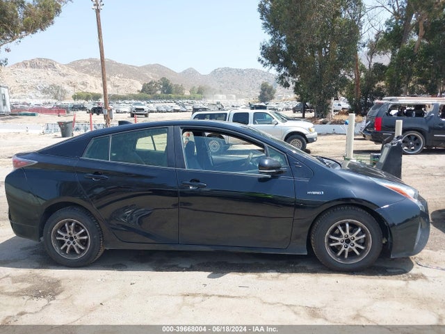 Toyota Prius Four 2017 JTDKARFU6H3036676 Image 13